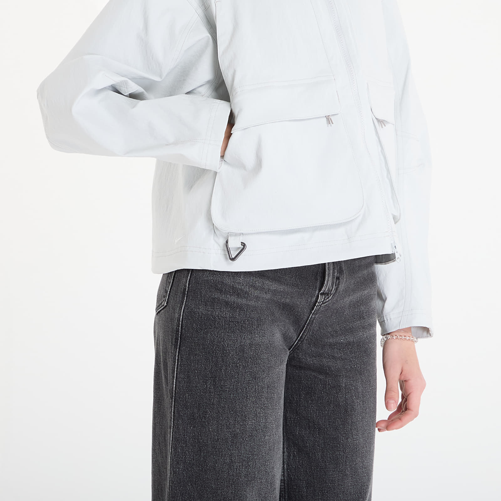 Jacken für Frauen Nike ACG "Smith Summit" Women's UV-Resistant Jacket Photon Dust/ Grey Fog/ Summit White