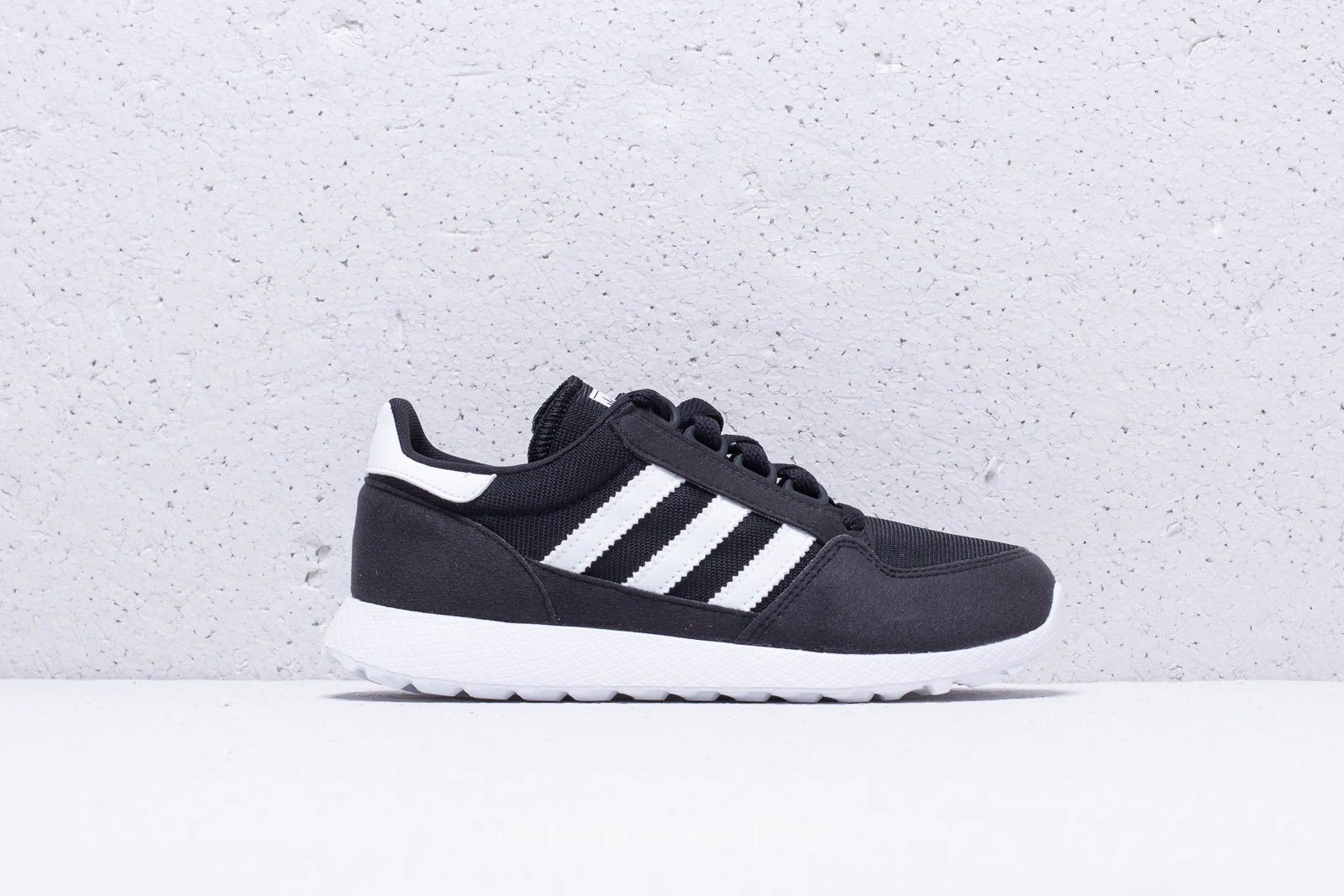 Adidas forest grove c hotsell