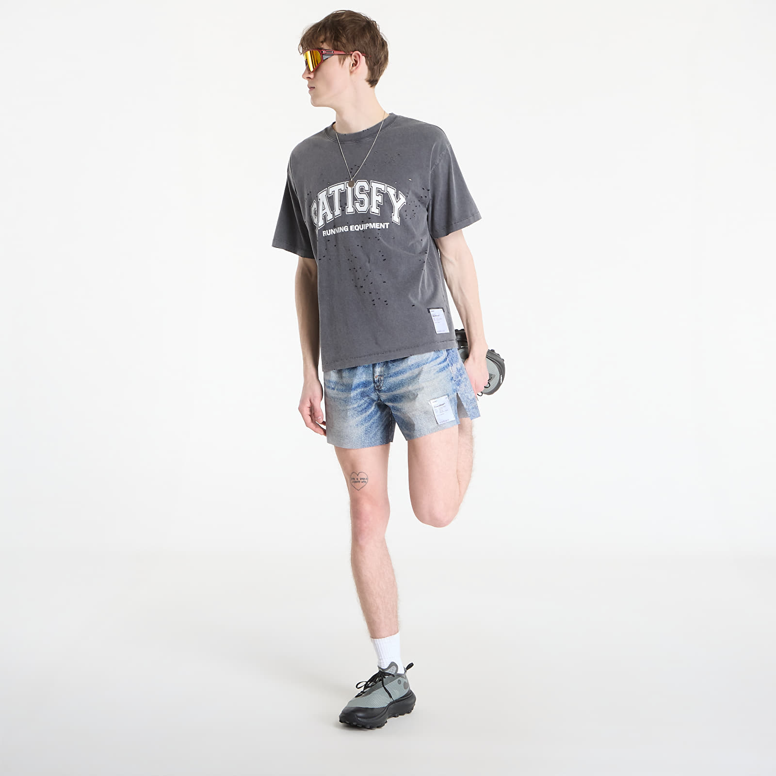 T-Shirts Satisfy MothTech T-Shirt Aged Black