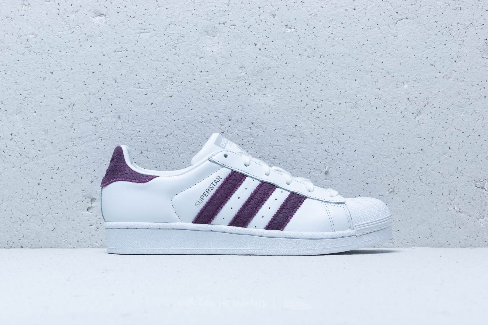 Superstar metallic dames rood online