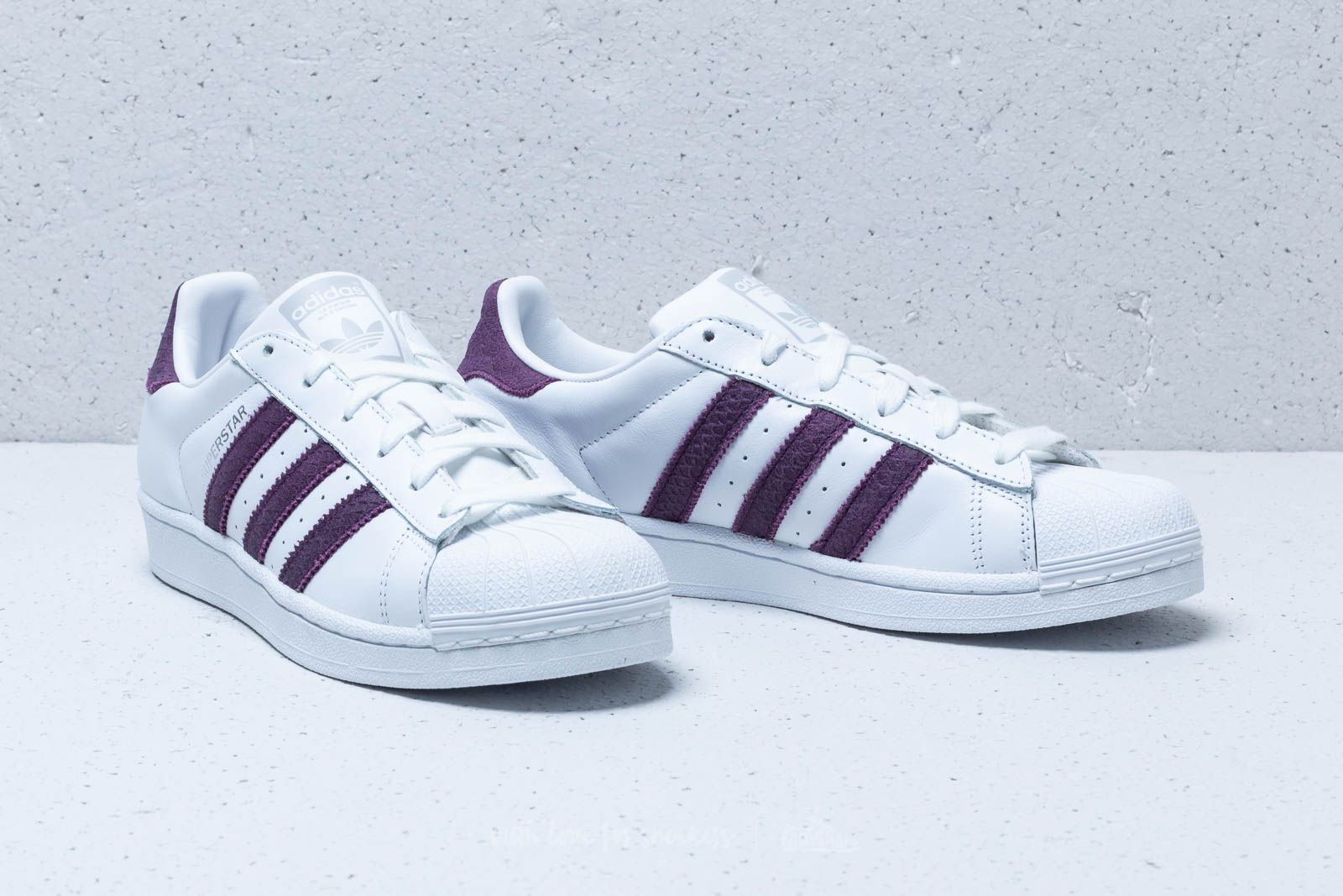 Women s shoes adidas Superstar W Ftw White Red Night Silver Metallic Footshop