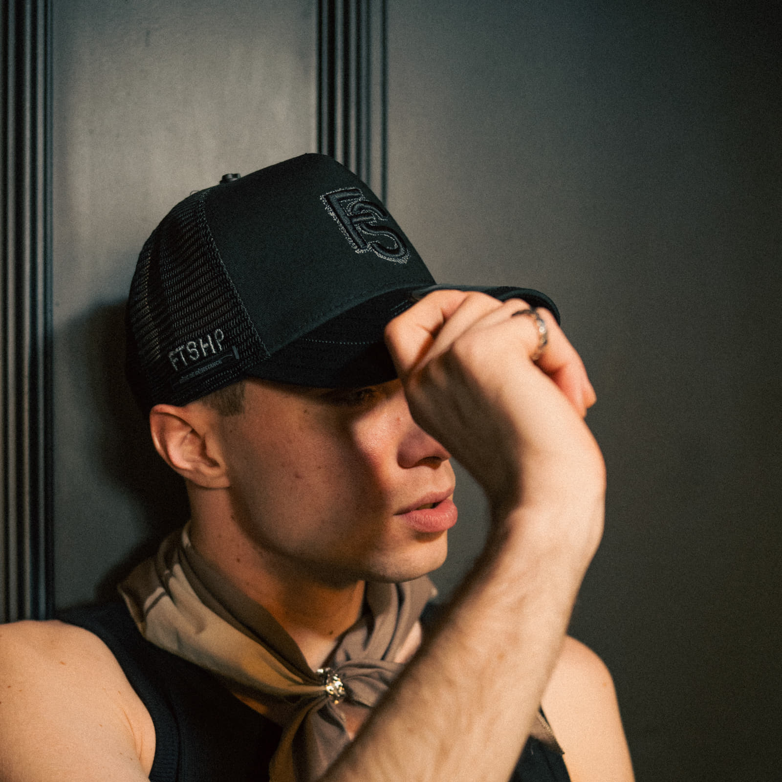 Caps FTSHP x New Era - 9FORTY Trucker Black