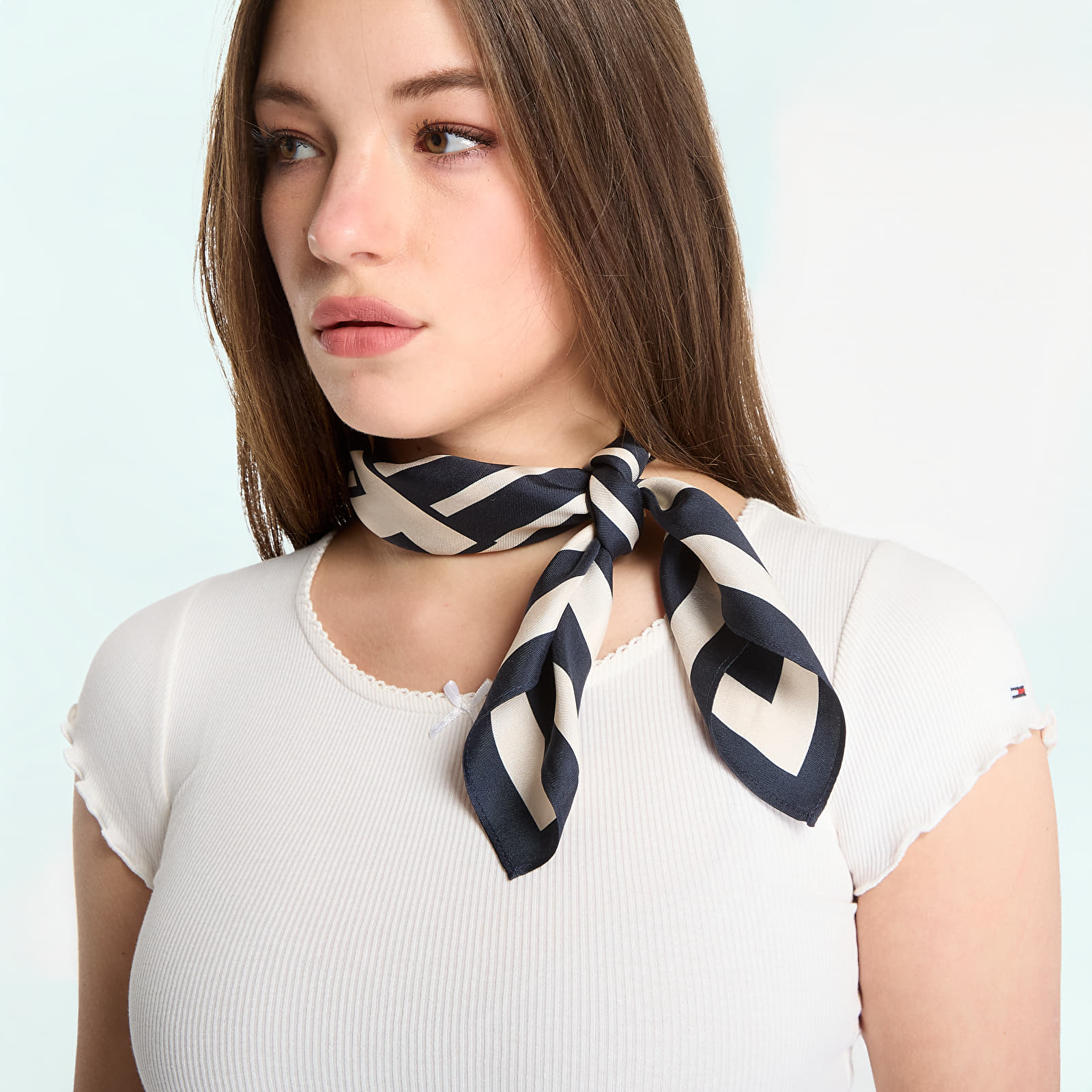 Tørklæder til mænd Tommy Hilfiger Th Elevated Chic Silk Square Scarf Navy