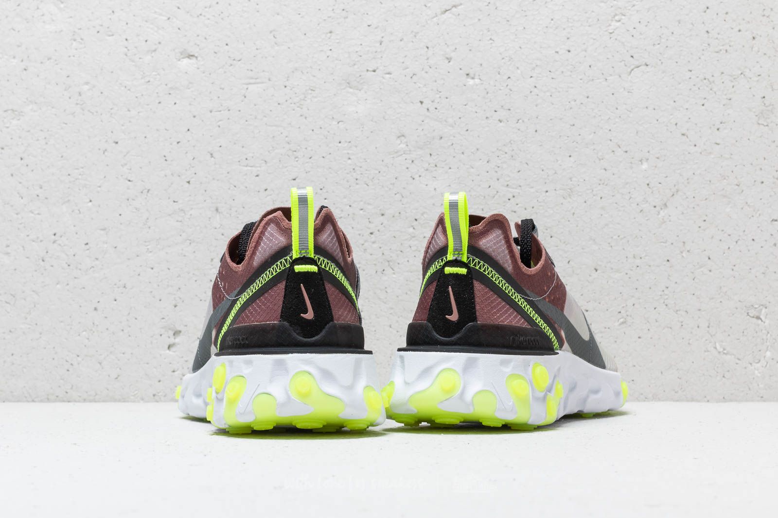 nike element 87 mens grey