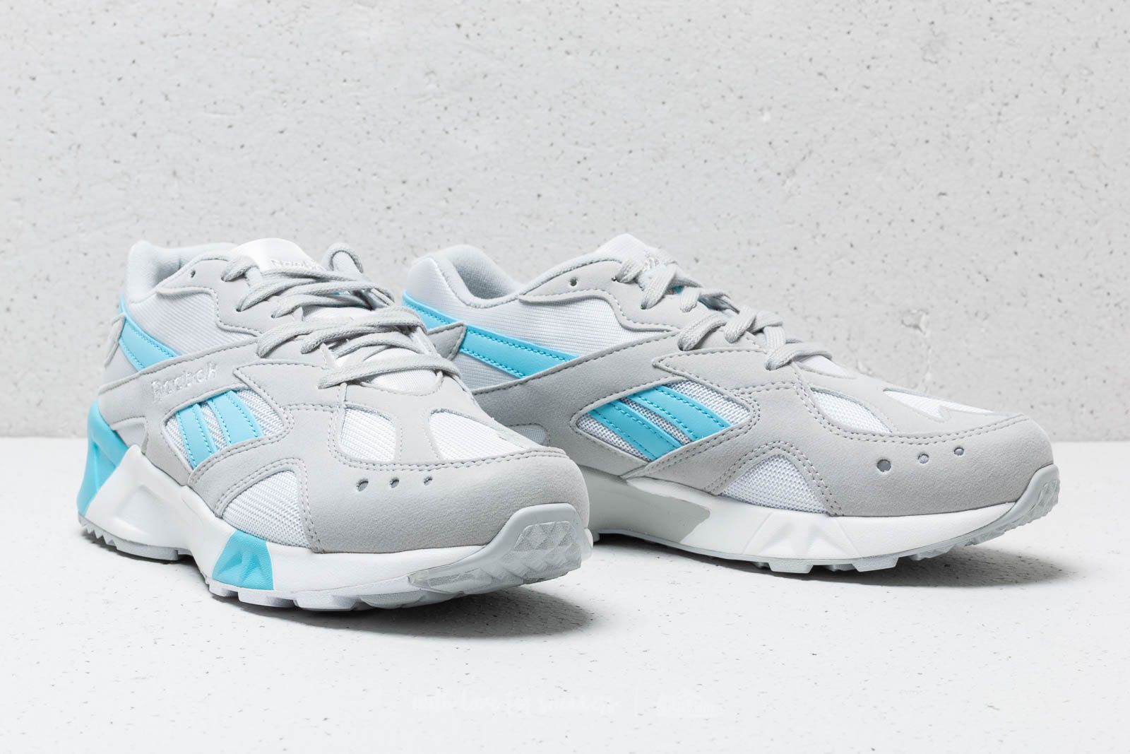 Reebok aztrek grey on sale