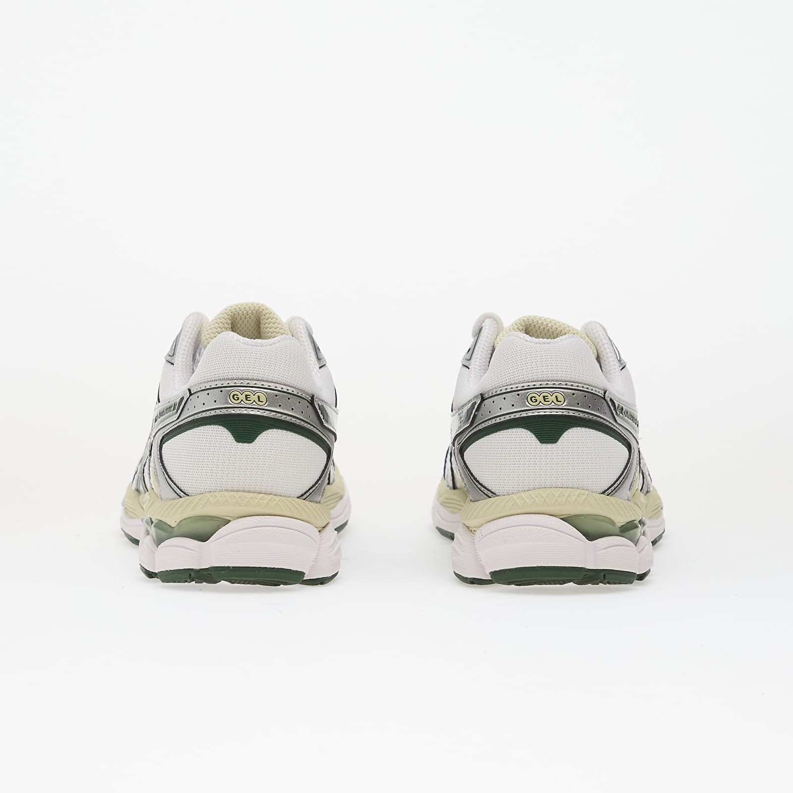 Încălțăminte și sneakerși pentru bărbați Asics Gel-Cumulus 16 White/ Forest Night