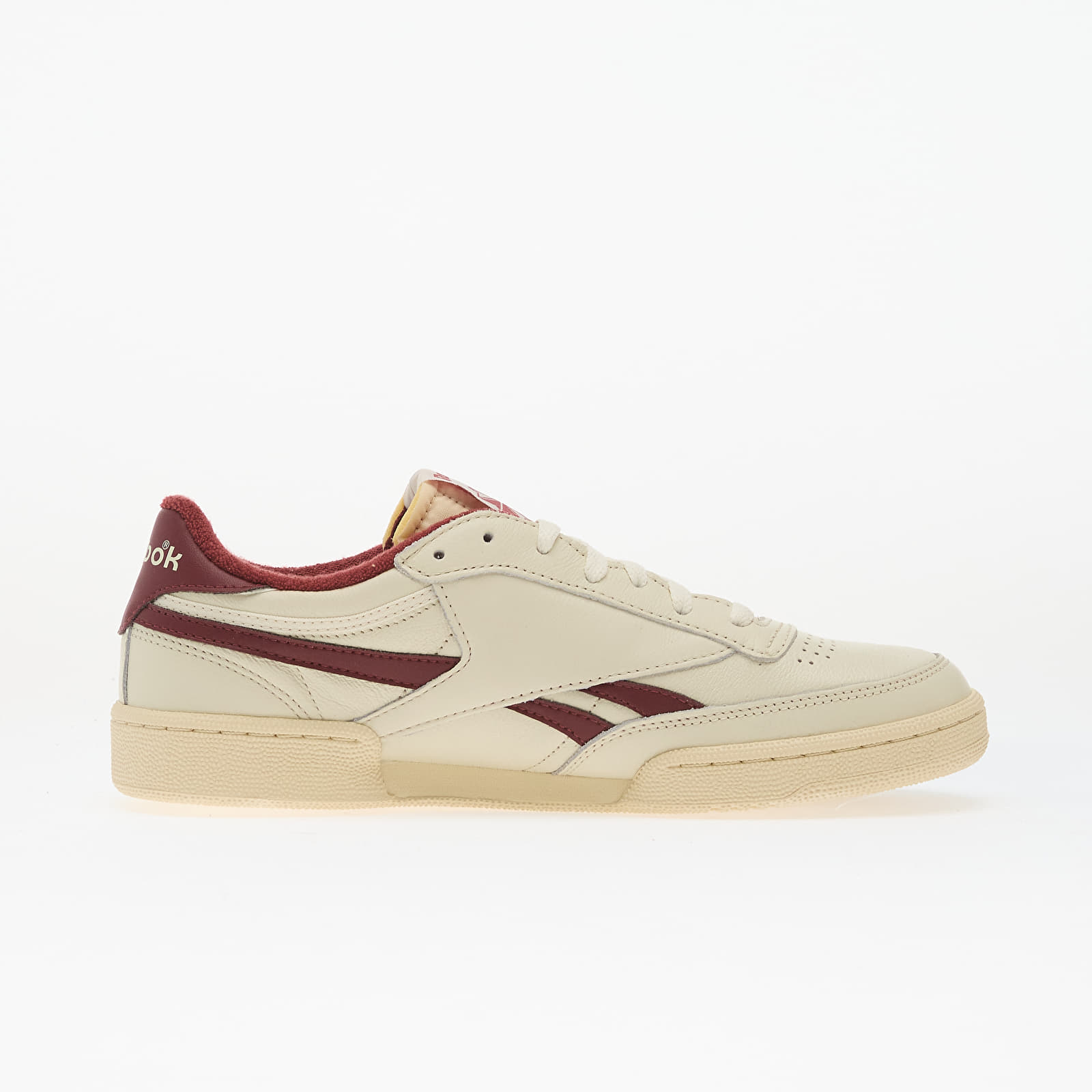 Herren Sneaker und Schuhe Reebok Club C Revenge Vintage Vintage Chalk/ Paper White/ Classicburgundry
