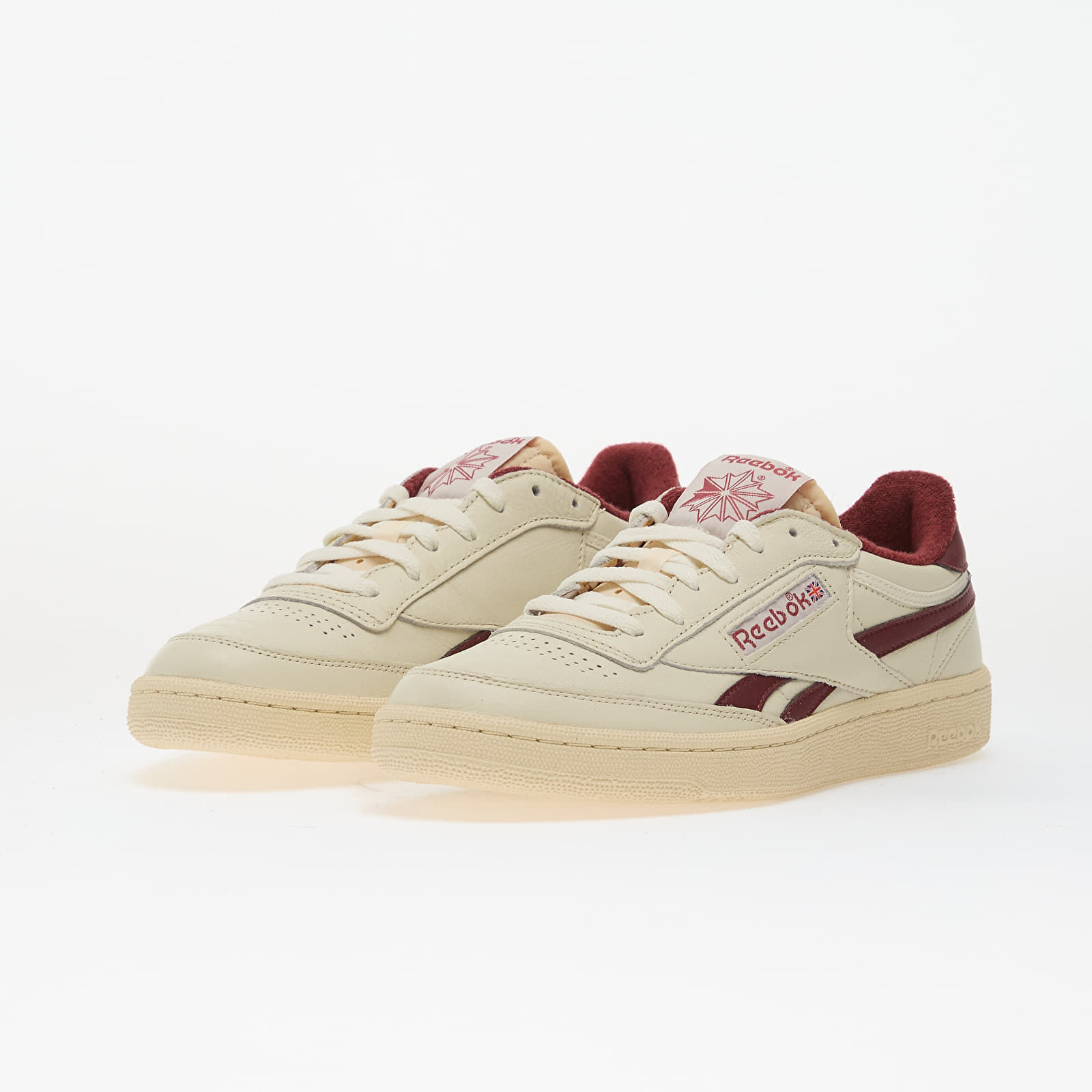 Herren Sneaker und Schuhe Reebok Club C Revenge Vintage Vintage Chalk/ Paper White/ Classicburgundry