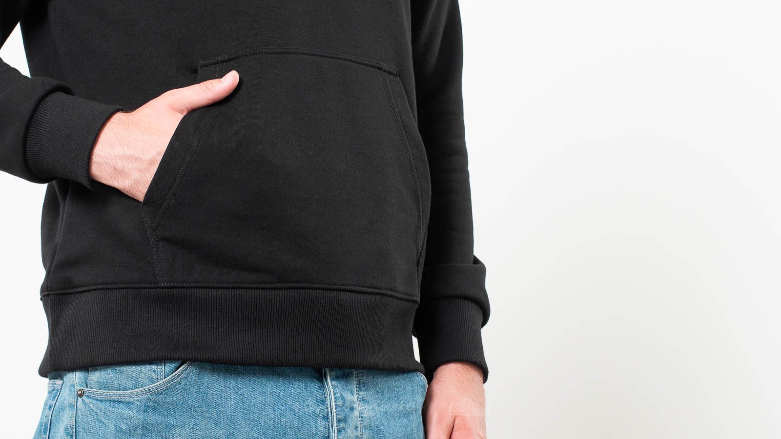 Mikiny Footshop x KangaROOS Hoodie Black