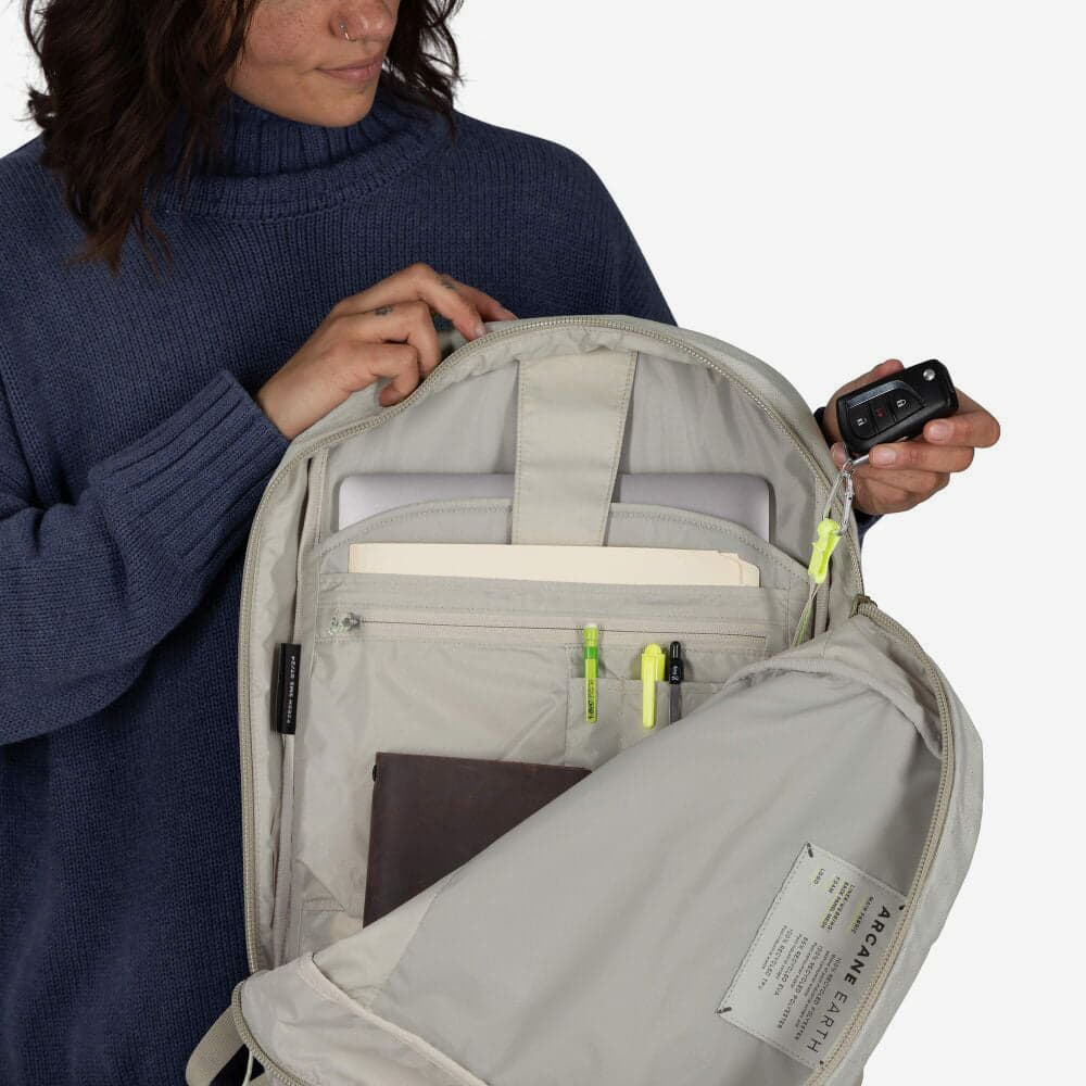 Herren Rucksäcke Osprey Arcane Earth Large Day Pediment Grey Block