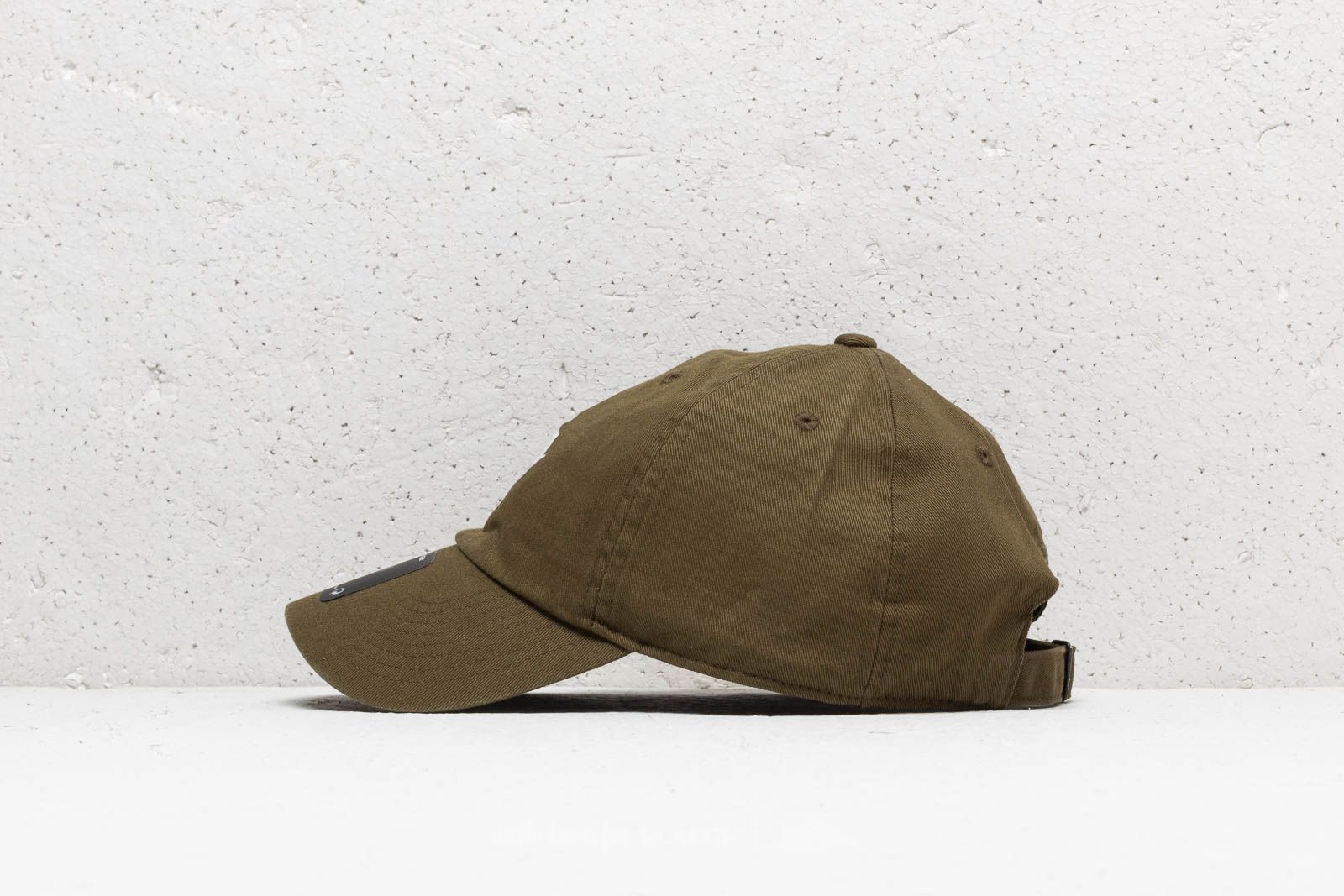 Cappelli Nike Sportswear Heritage 86 Washed Futura Cap Olive Canvas/ White