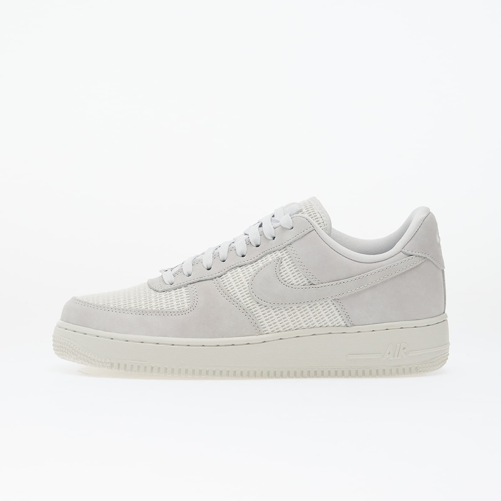 Сникърси Nike Air Force 1 '07 Lv8 Off White/ Off White-Summit White EUR 41