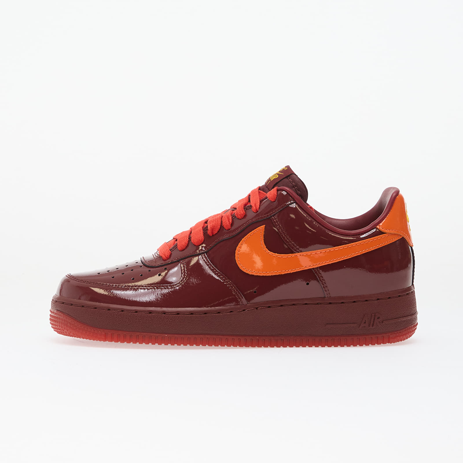 Сникърси Nike Air Force 1 Low Dark Team Red/ University Gold EUR 40