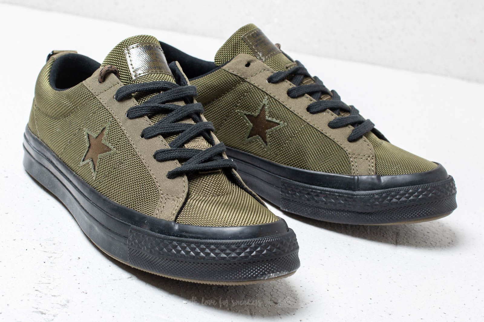 Carhartt wip x converse one star shoes deals