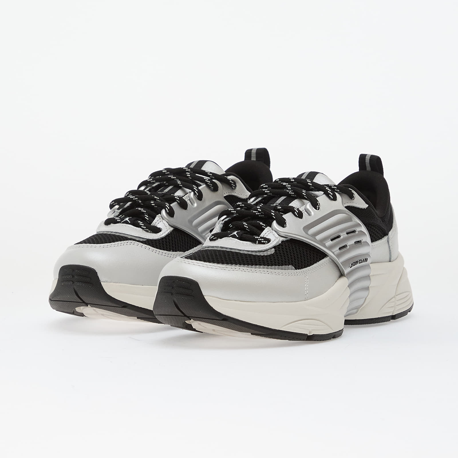 Muške tenisice Jordan Trunner Photon Dust/ White-Black-Sail