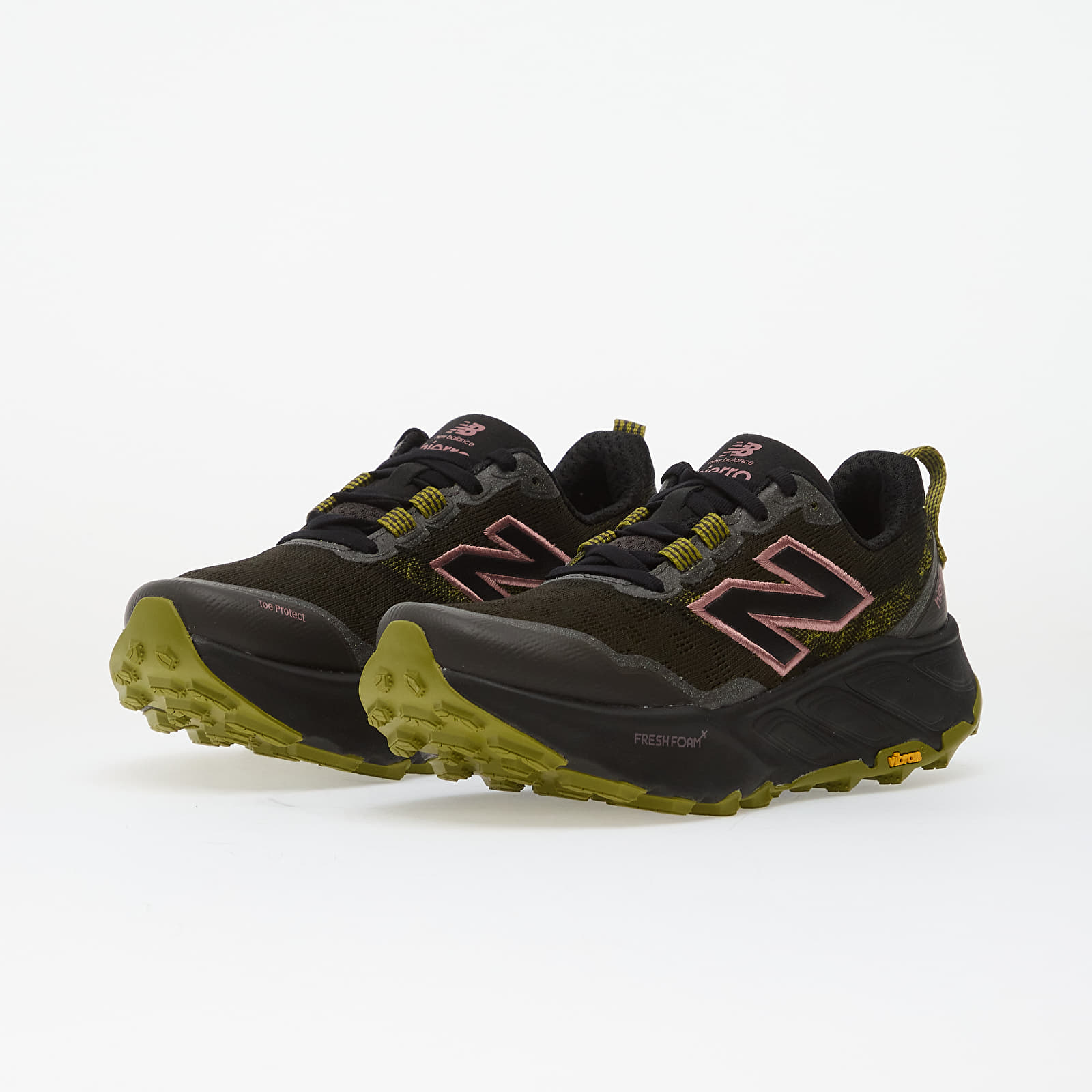 Skor för kvinnor New Balance Fresh Foam X Hierro v9 Faded Black/ Rosewood