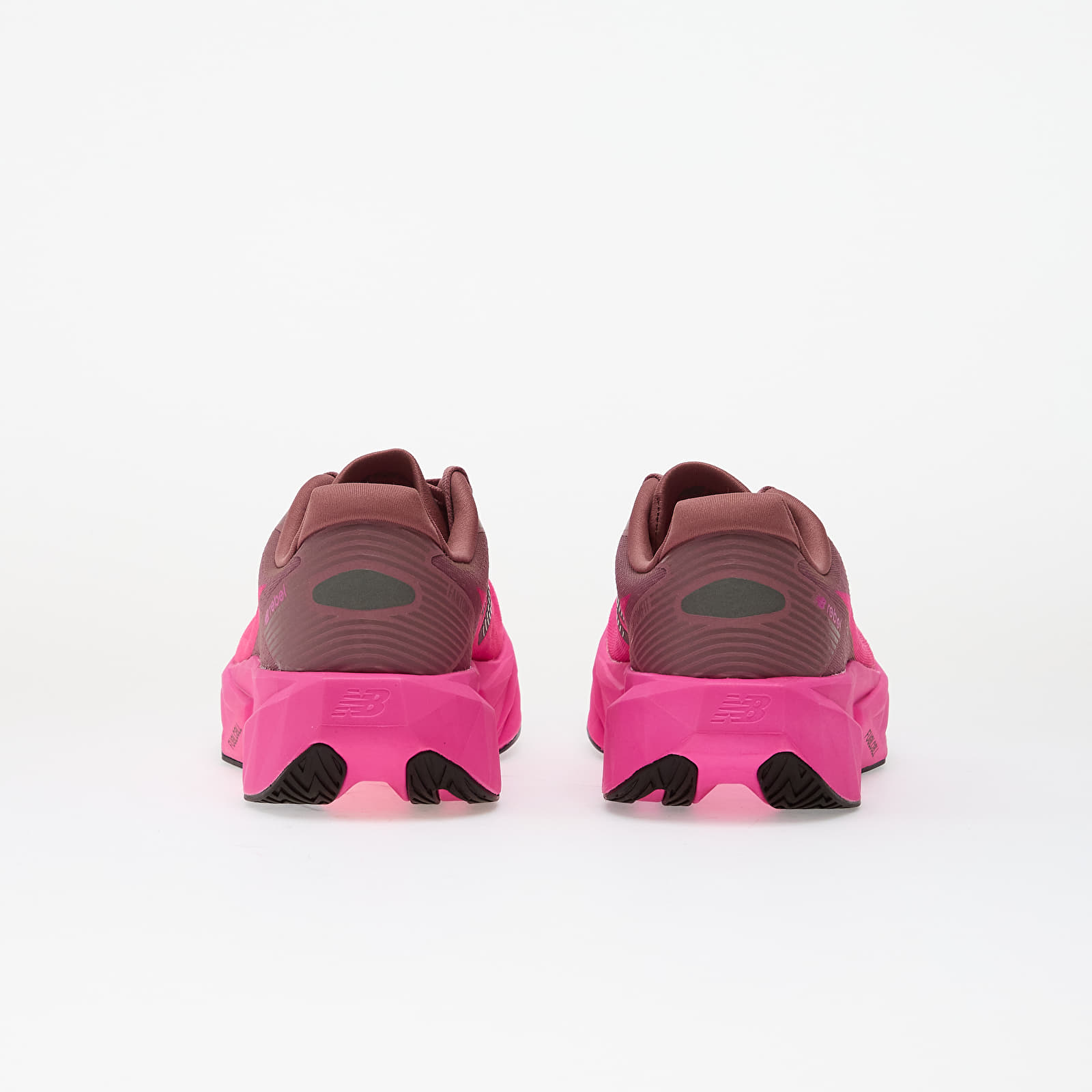 Ανδρικά παπούτσια New Balance FuelCell Rebel v5 Pink Heat/ Rosewood