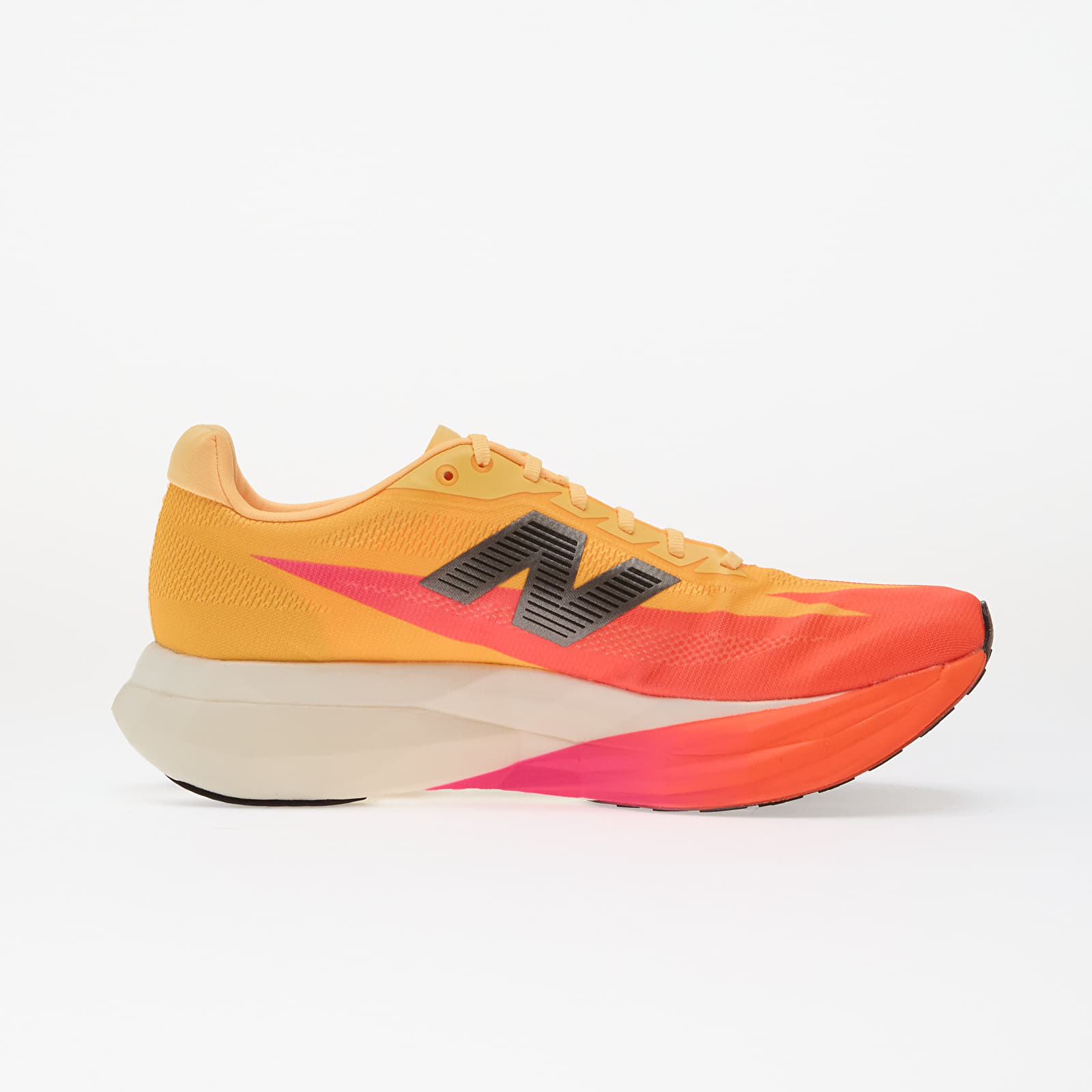 Moški čevlji New Balance FuelCell SuperComp Elite V5 Tangerine Heat/ White Peach/ Pink Heat