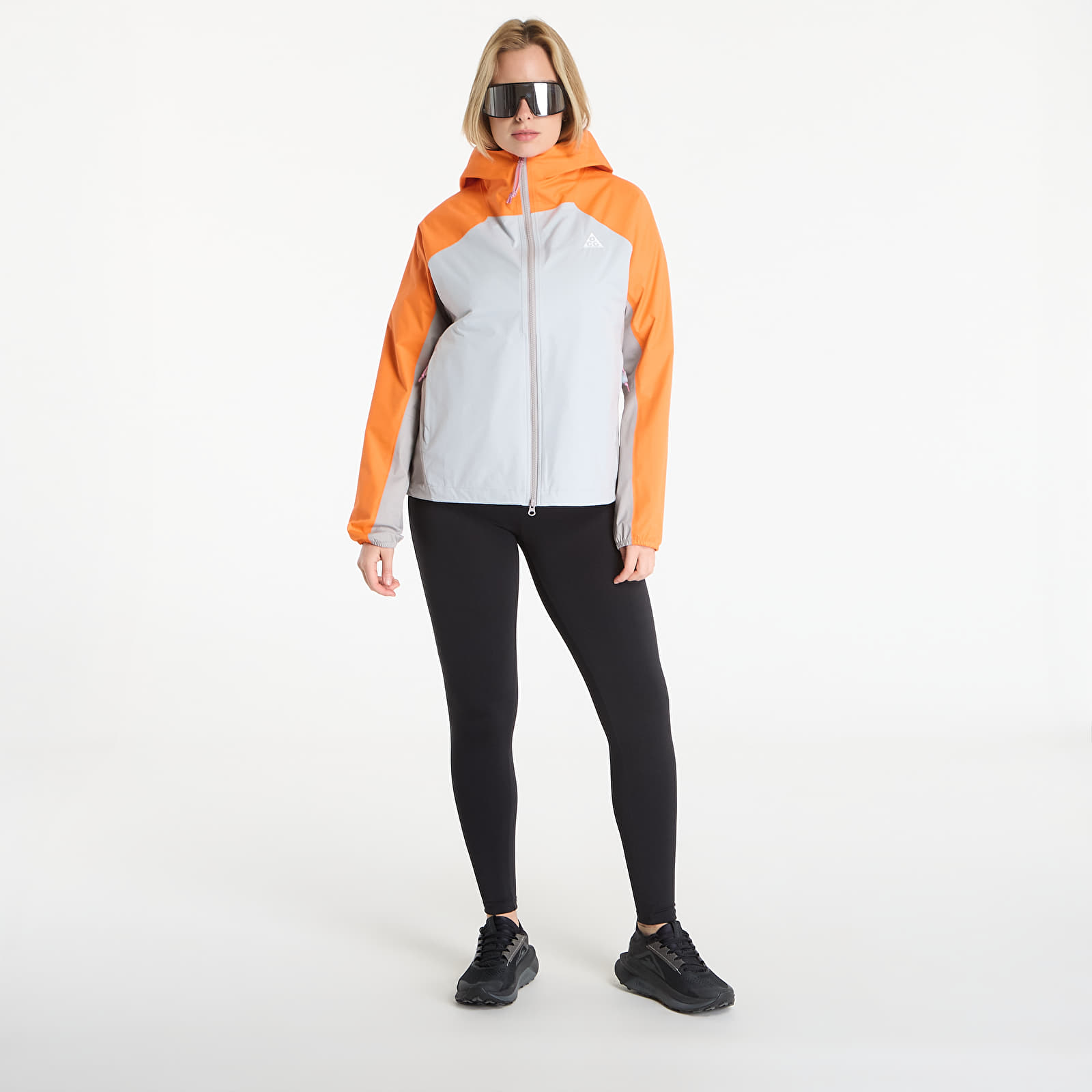 Ženske jakne Nike ACG "Phantazma" Women's Storm-FIT ADV Jacket Safety Orange/ Grey Fog/ Summit White