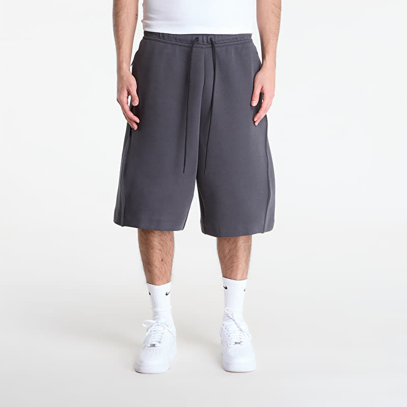 Šortky Nike Tech Men's Fleece Oversized Fit Shorts Anthracite/ Black