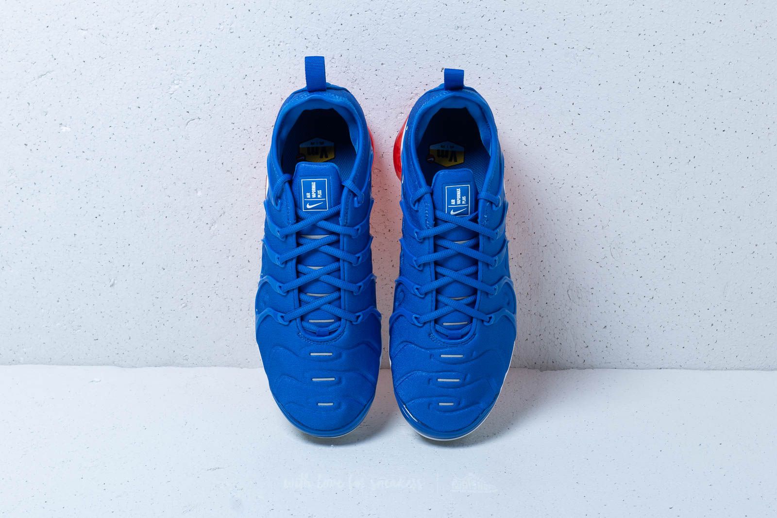 Men s shoes Nike Air Vapormax Plus Game Royal White Black Footshop