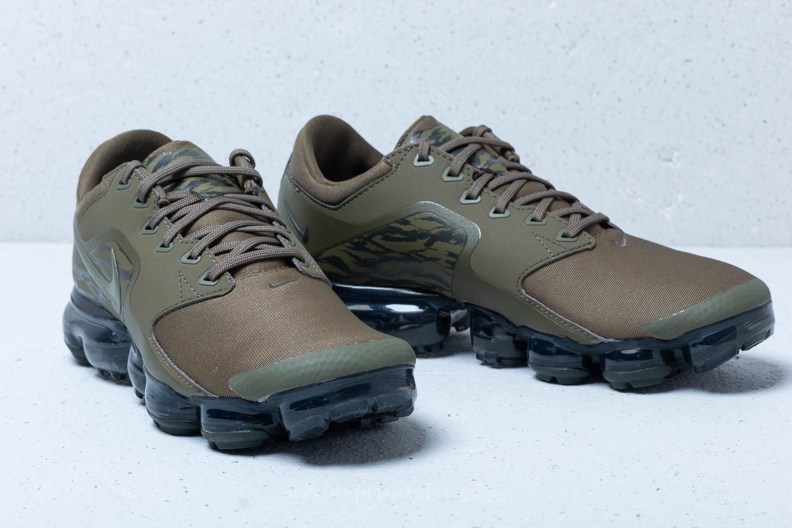 Olive green nike vapormax outlet