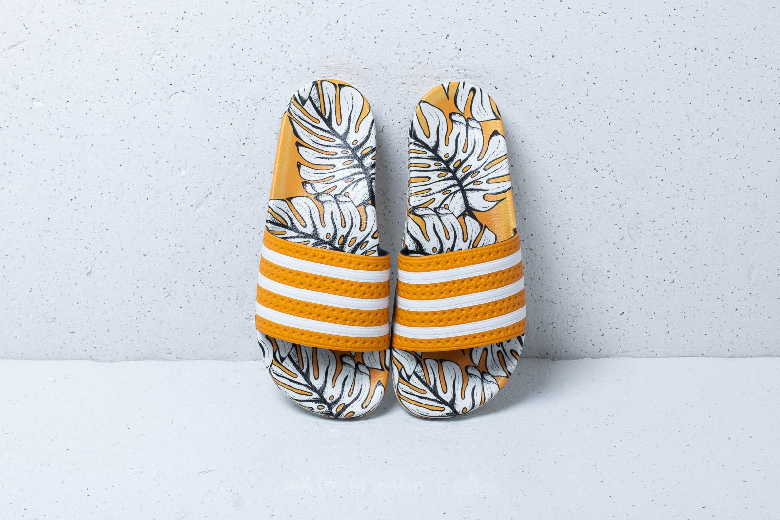 Adidas adilette craft gold outlet