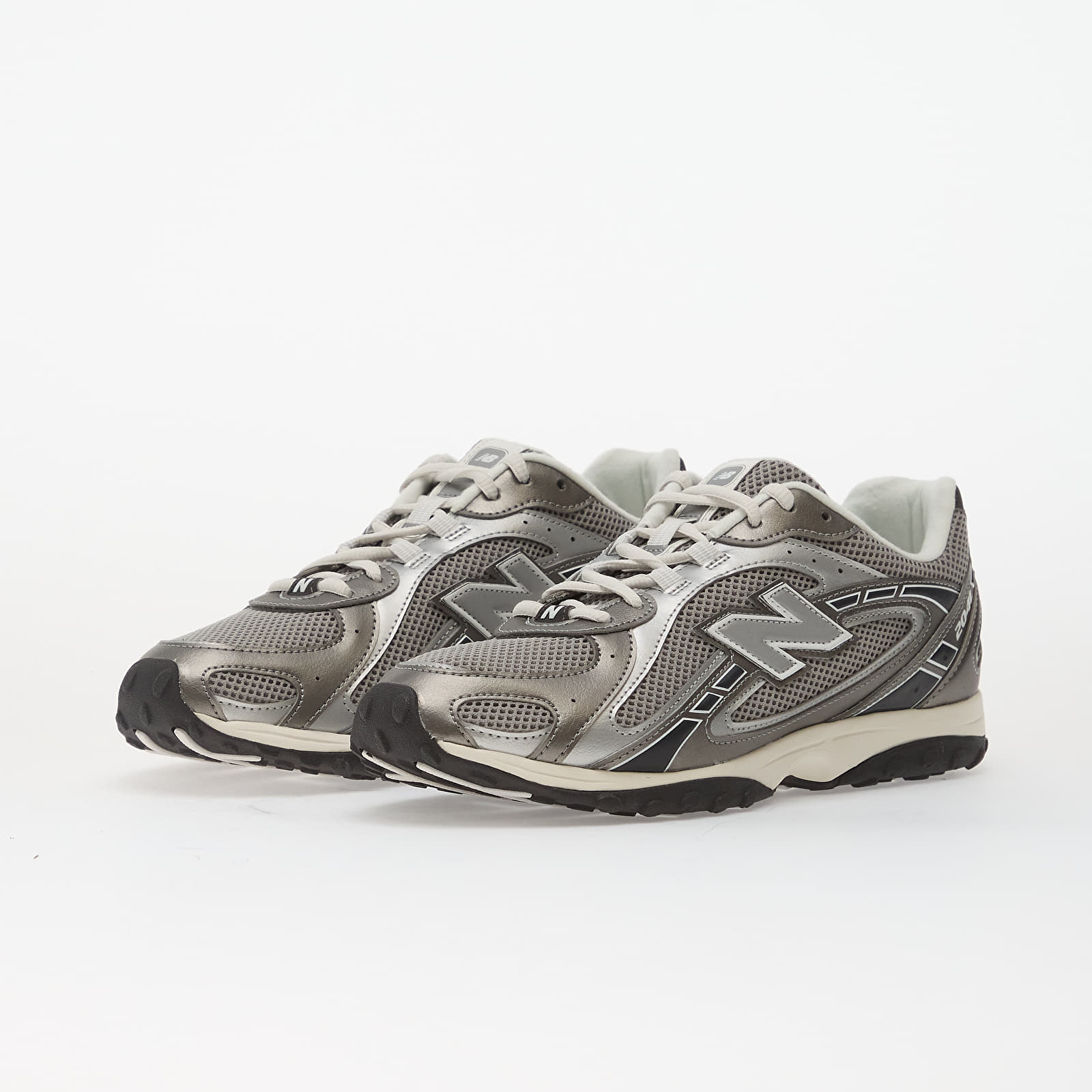 Skor för män New Balance 204L Dark Silver Metallic/ Slate Grey
