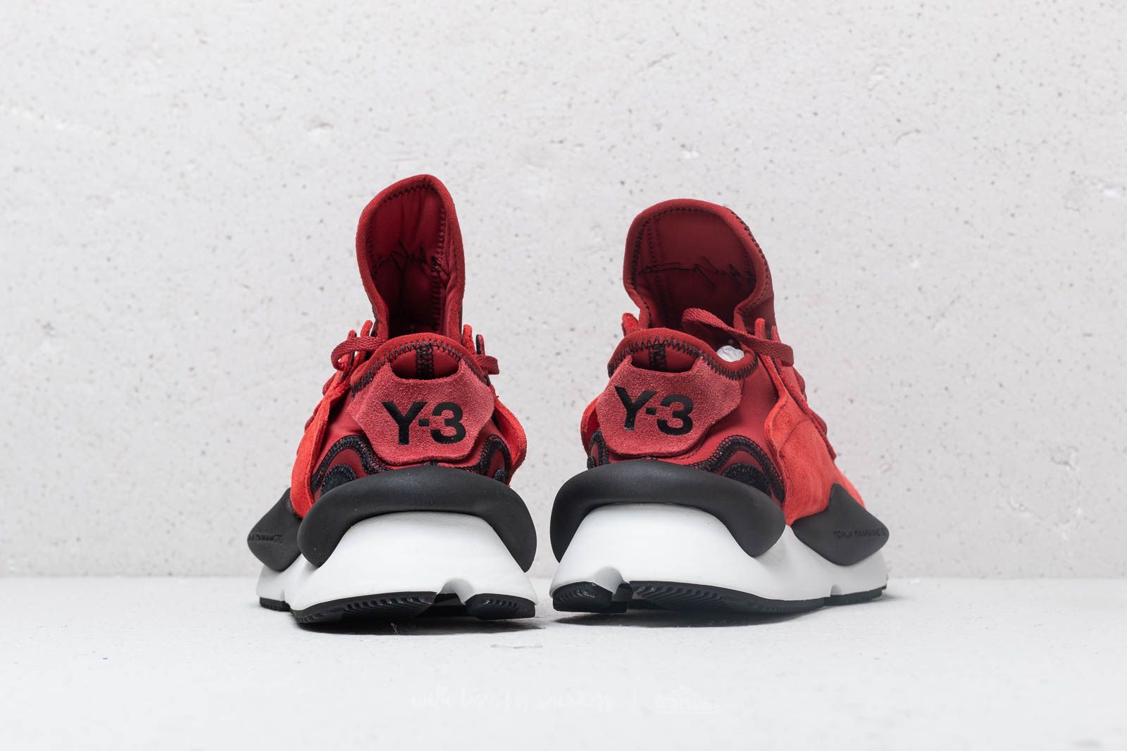 Men s shoes Y 3 Kaiwa Lush Red Lush Red Rust Red Footshop
