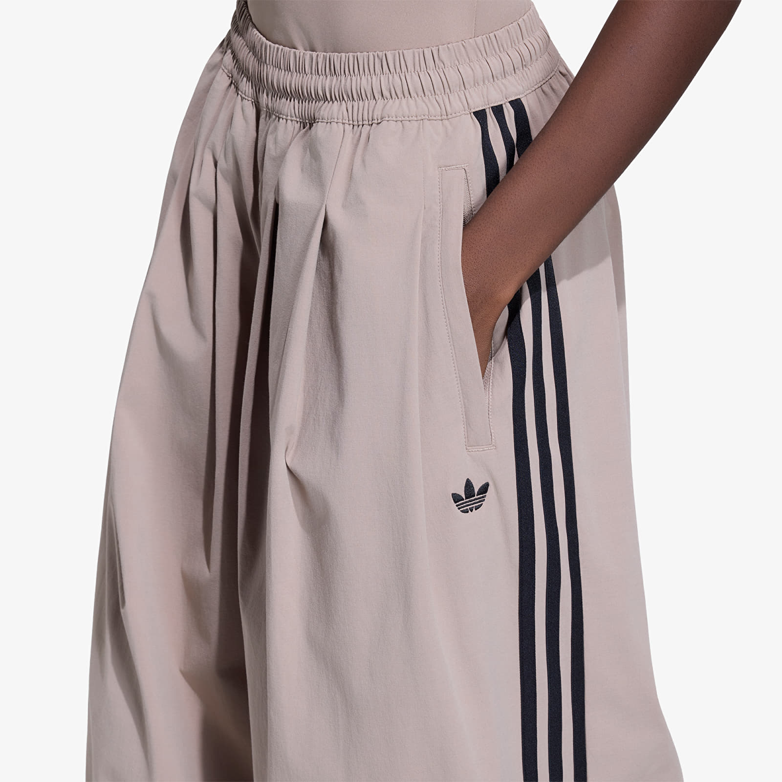 Jogginghosen adidas Adilenium 5.0 Og Adilenium Track Tracksuit Bottoms With Pleats Chalky Brown