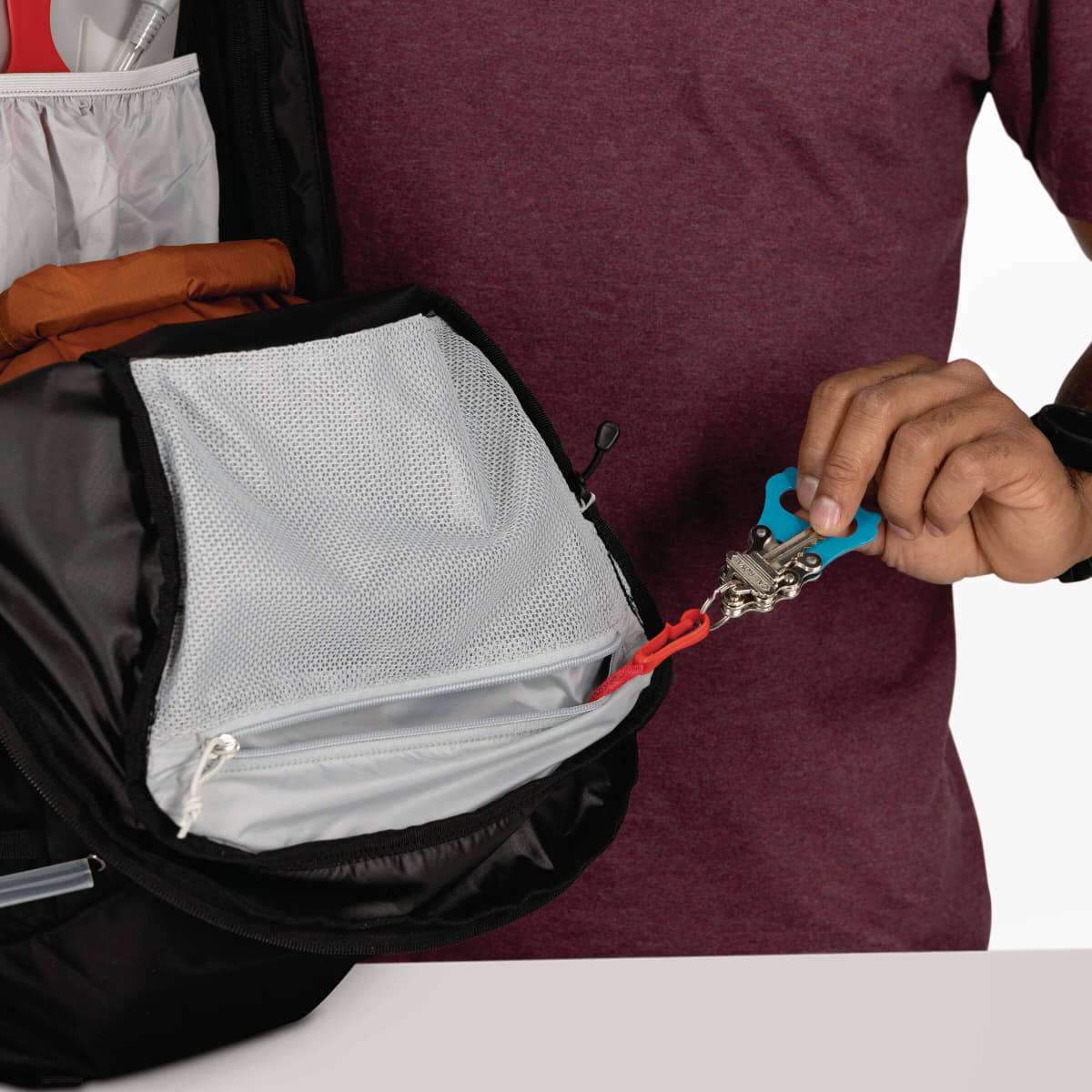 Mochilas para hombres Osprey Talon 22 Black/ Coal Grey