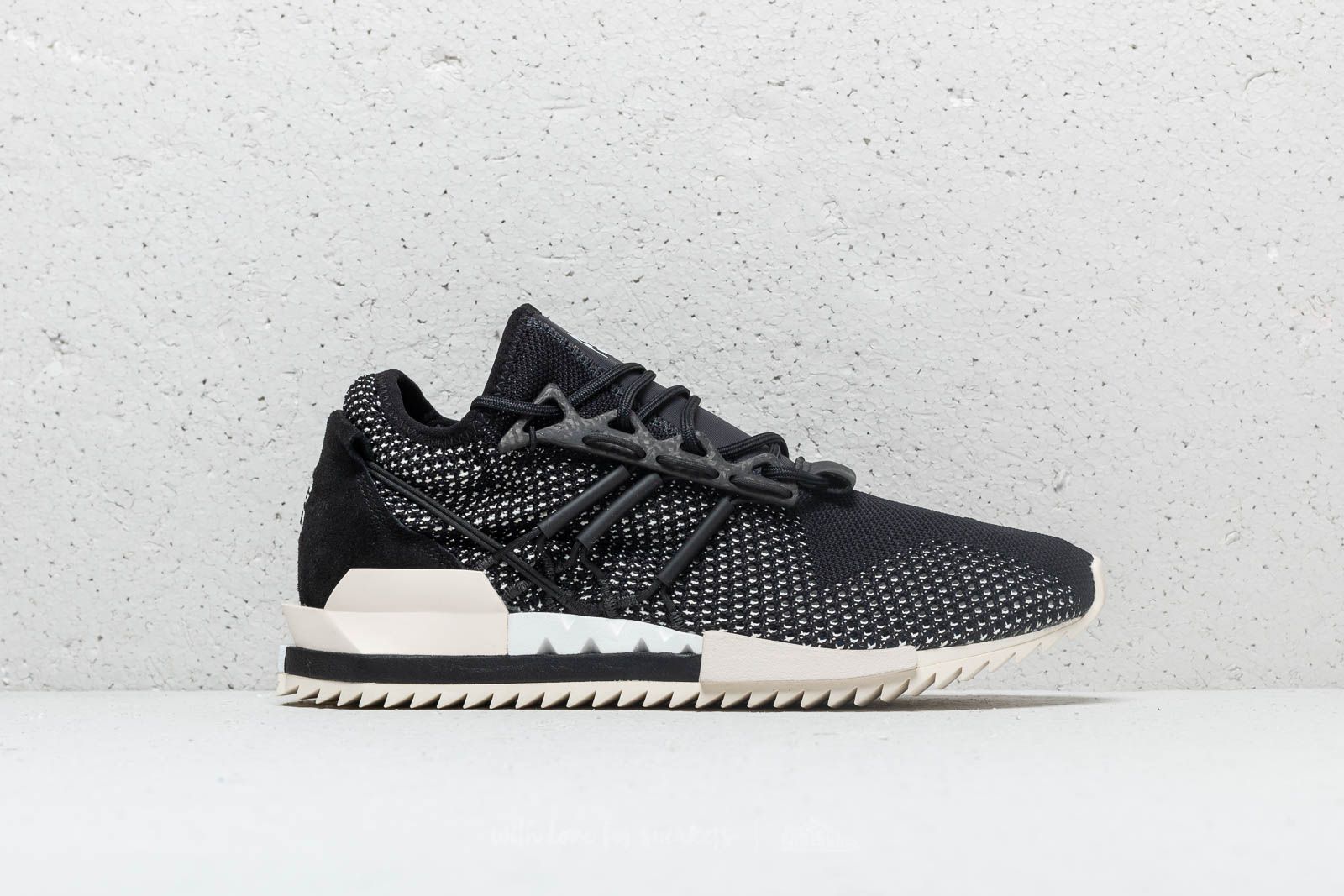 Men s shoes Y 3 Harigane Black Champagne White Footshop