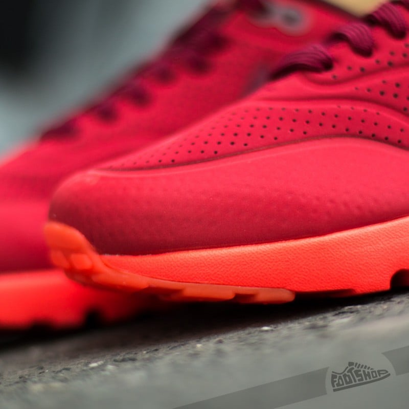 Nike air max 1 store ultra moire gym red