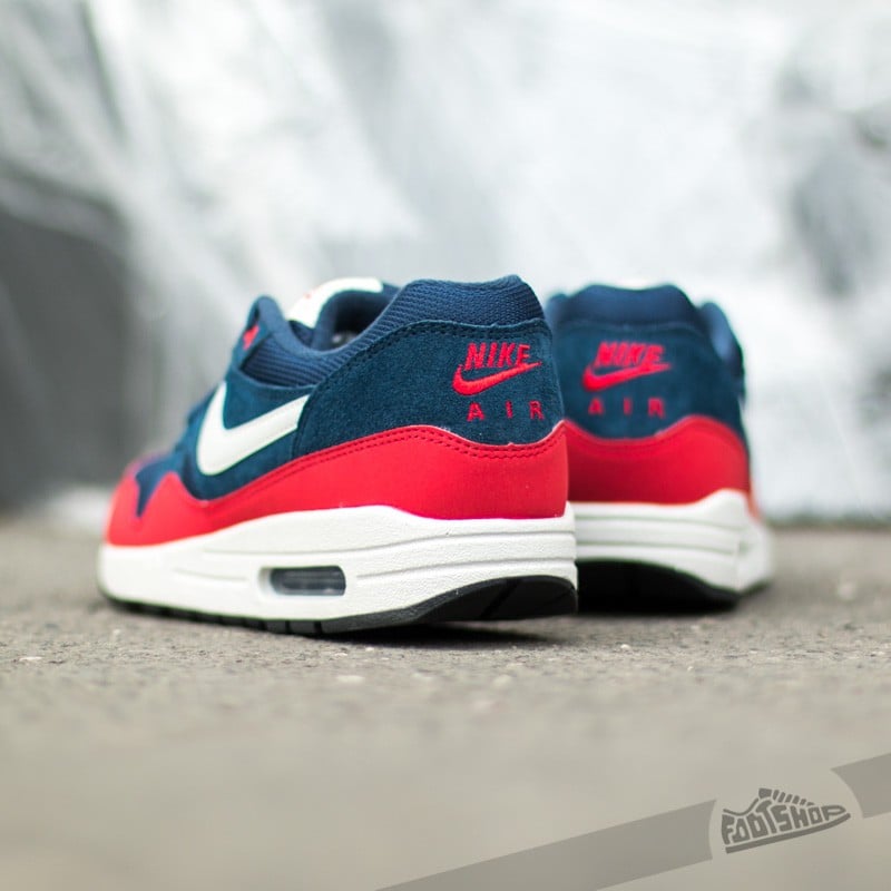 Nike air max sales 1 essential navy red