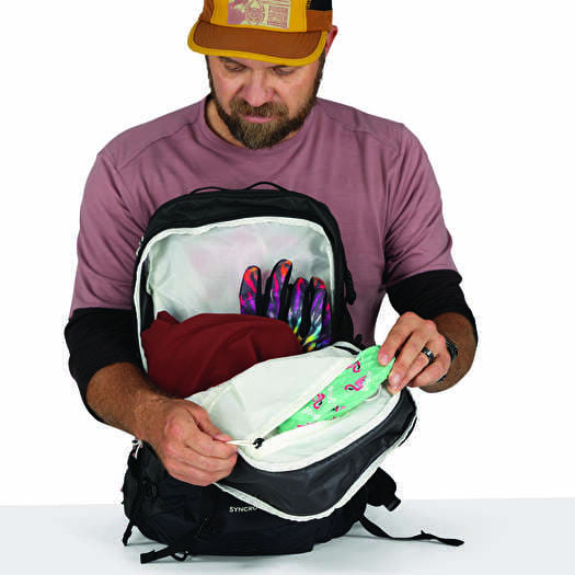 Nahrbtnik Osprey Syncro 20 Raven Black