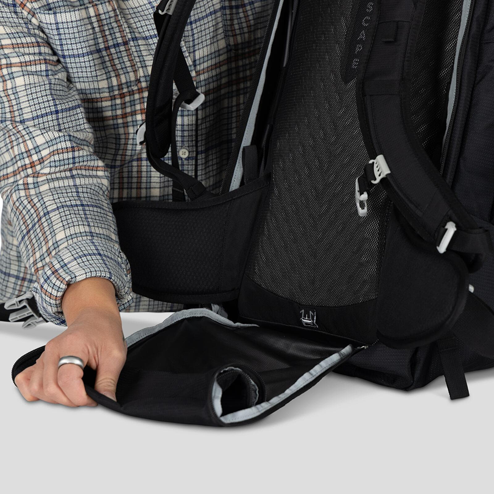 Sieviešu mugursoma Osprey Fairview 55 Black