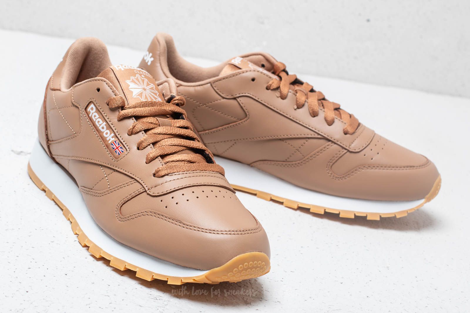 Reebok classic cl leather mu sale