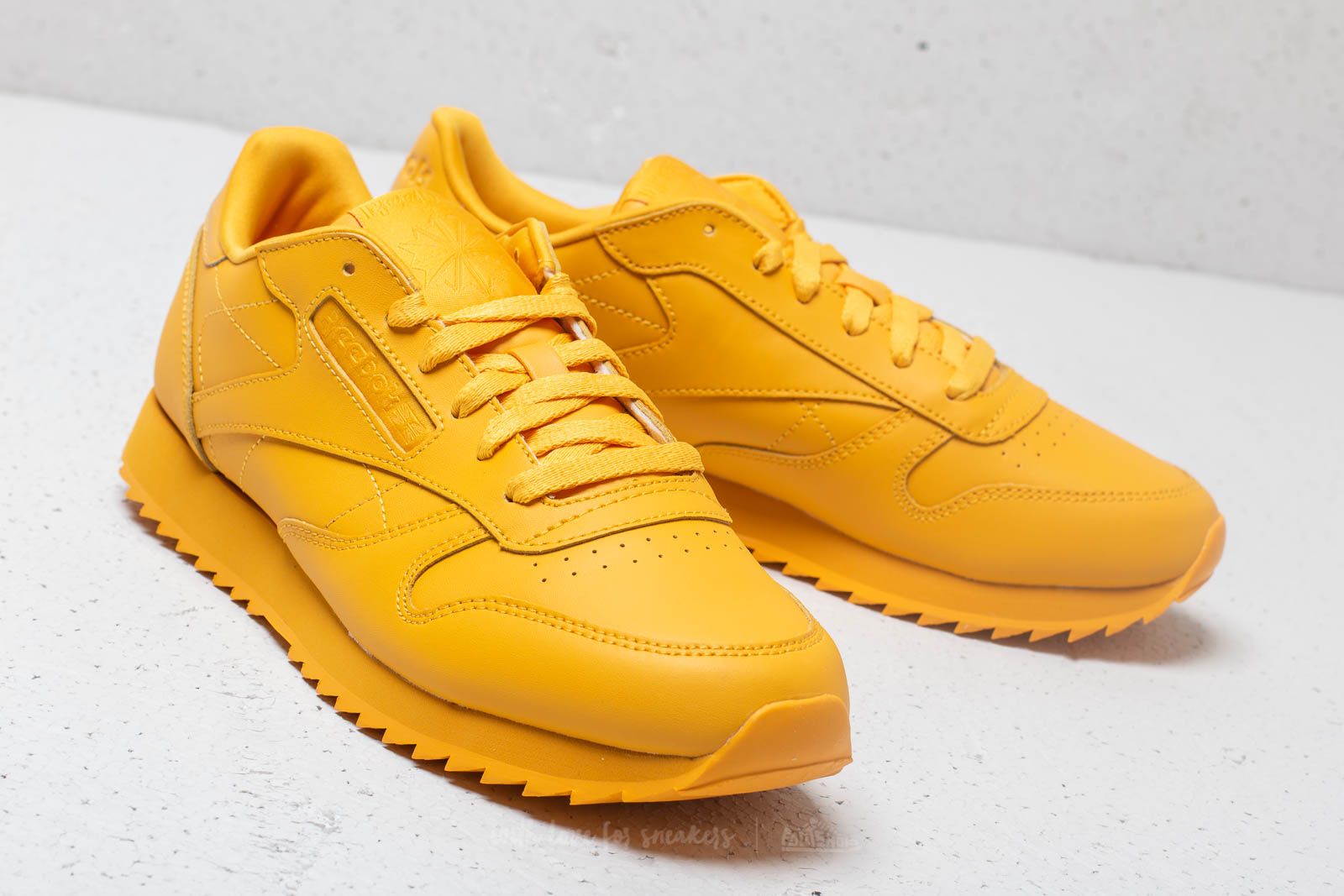 Reebok classic cheap leather ripple yellow