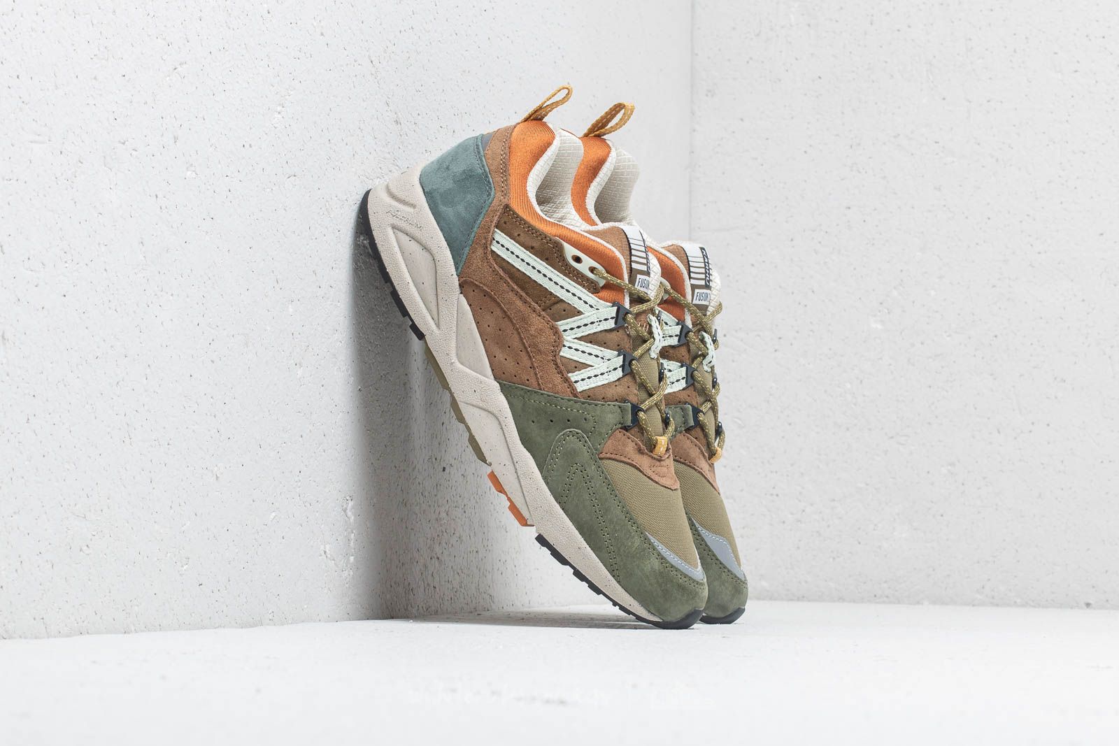 Men's shoes Karhu Fusion 2.0 "Ruska Pack Two" Butternut/ Capoulet Olive