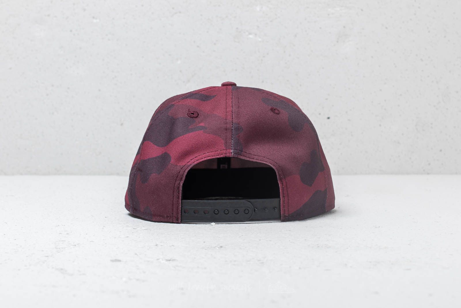 Snapback New Era 9Fifty MLB New New York Yankees Cap Red Camo