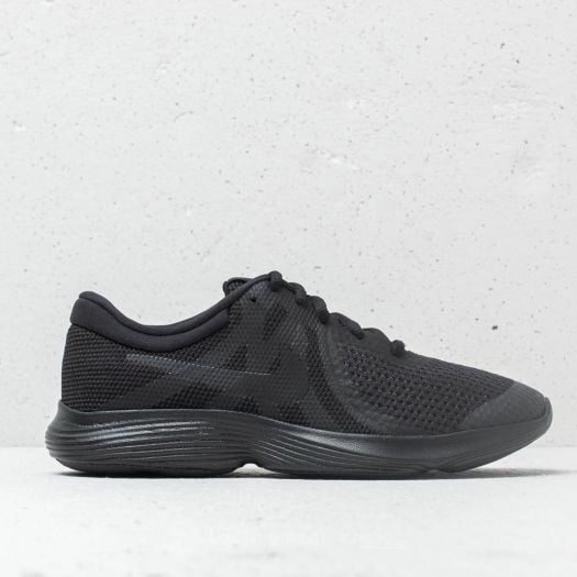 Women's nike revolution 4 black cheap