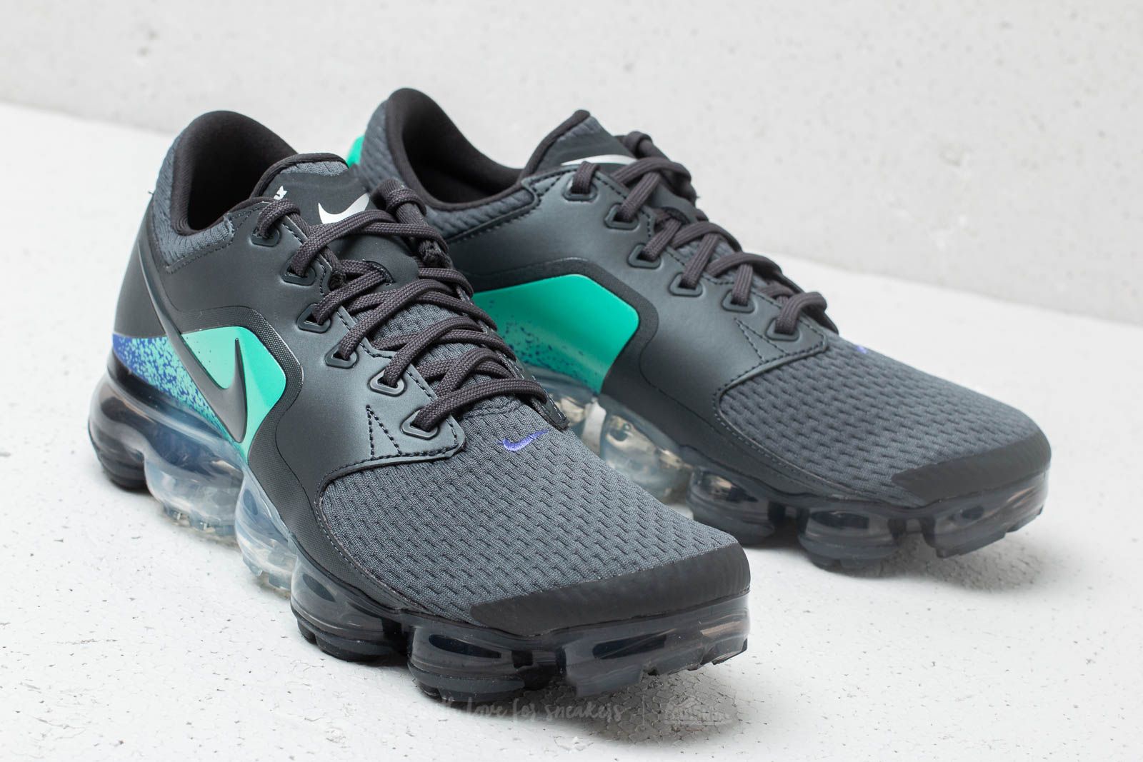 Women s shoes Nike Air Vapormax GS Anthracite Anthracite Footshop