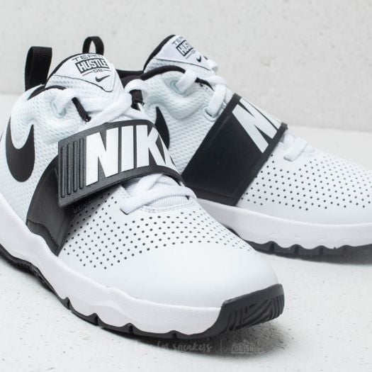 Nike team hustle d8 women's shop