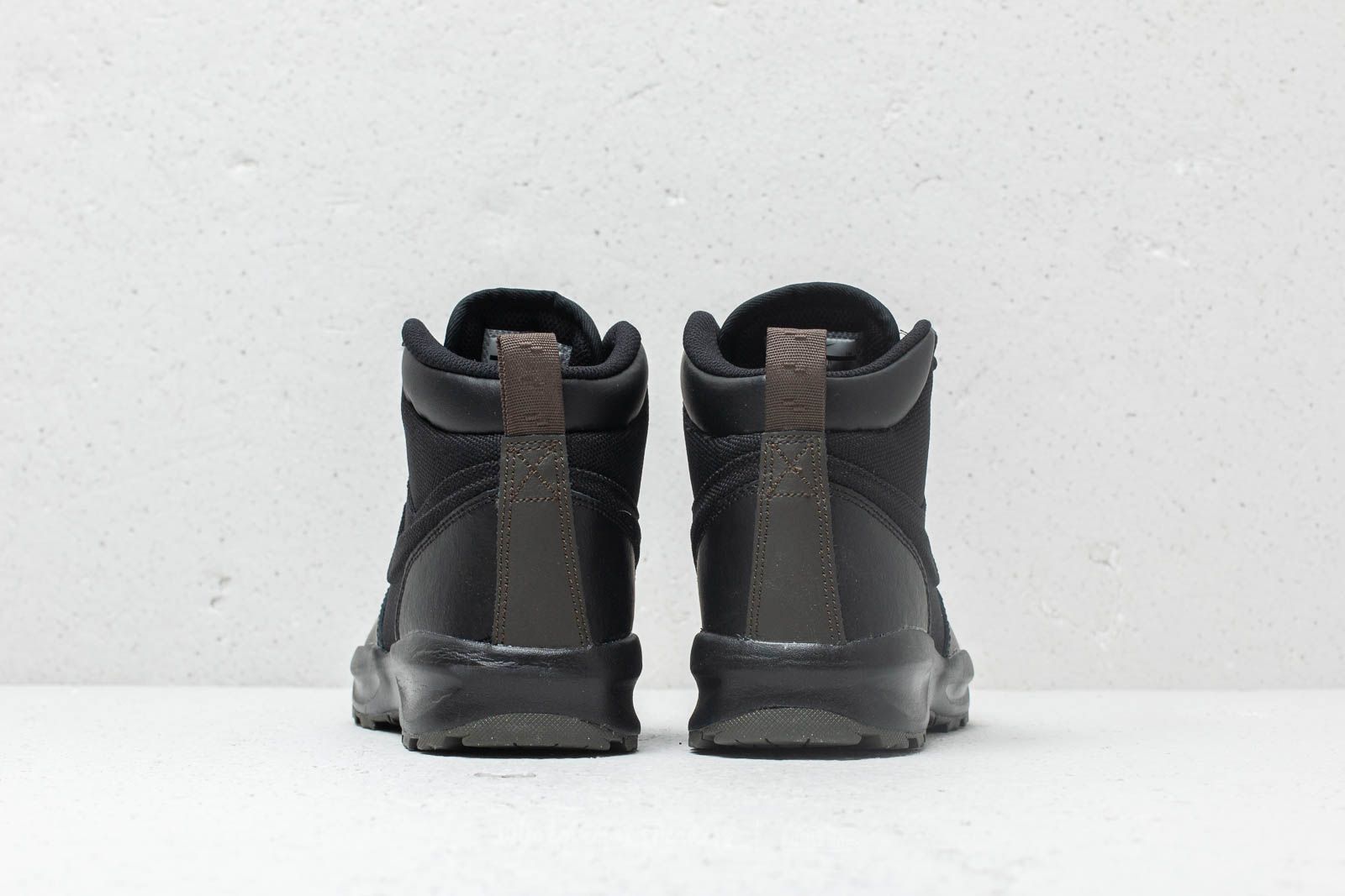 Dámské tenisky a boty Nike Manoa (GS) Black/ Black-Newsprint