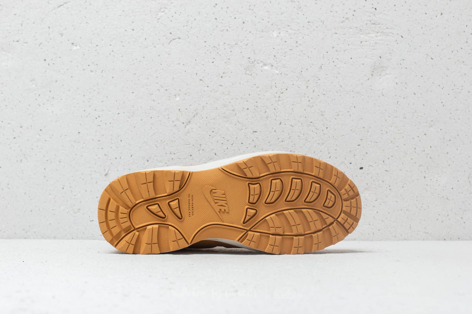 Dámské tenisky a boty Nike Manoa (GS) Haystack/ Haystack-Velvet Brown