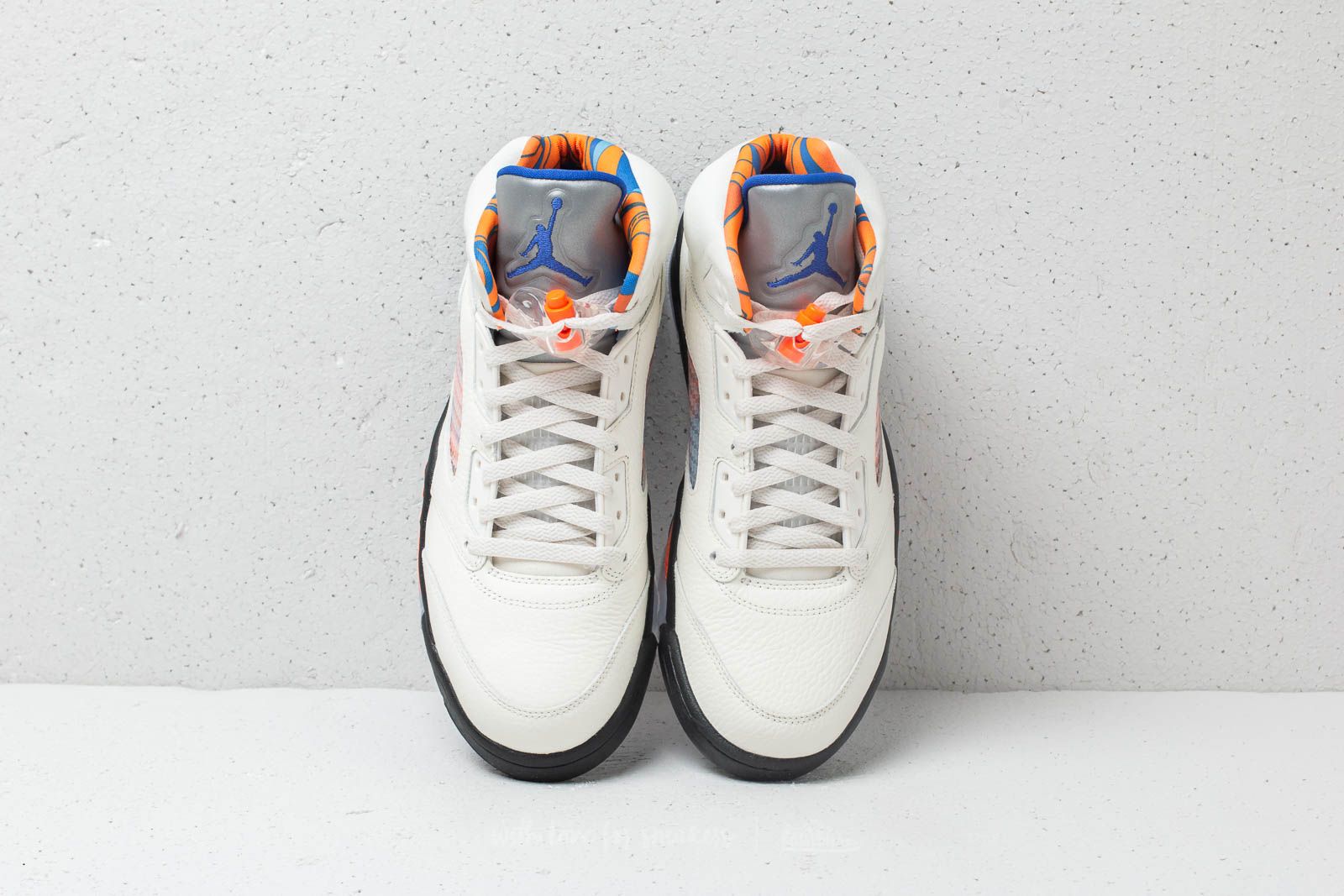 Herren Sneaker und Schuhe Air Jordan 5 Retro Sail/ Racer Blue-Cone-Black