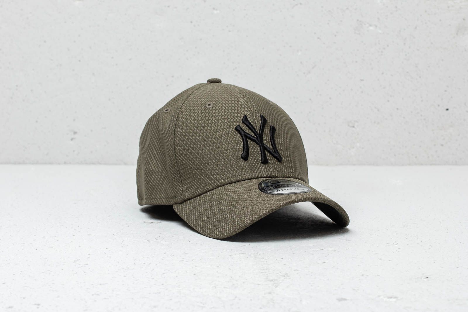 Caps New Era 39Thirty New York Yankees Fitted Cap Olive