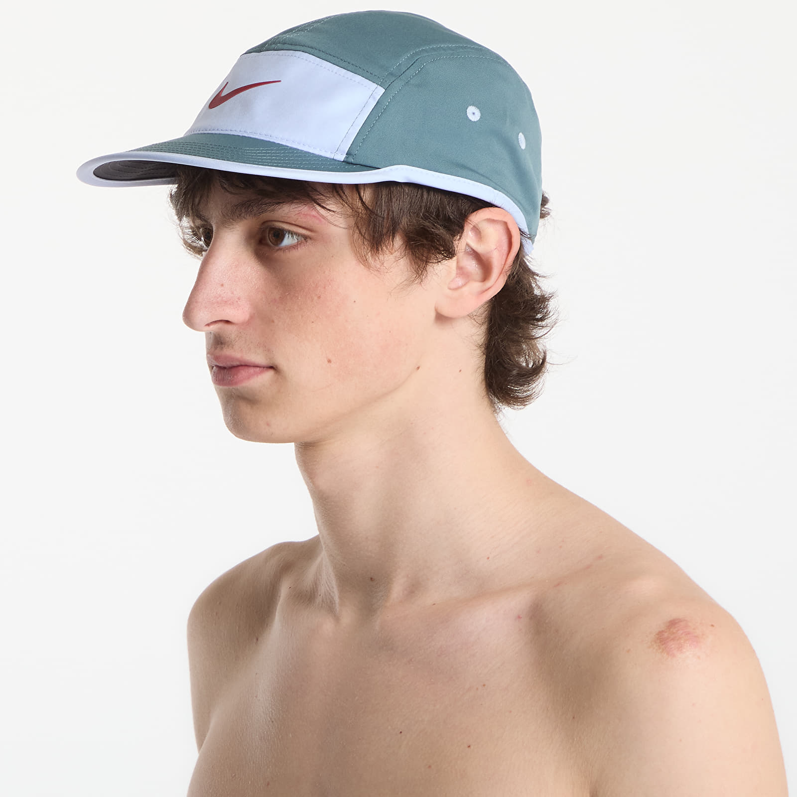 Mützen für Männer Nike Fly Dri-FIT Unstructured Swoosh Cap Mineral Slate/ Hydrogen Blue/ Team Crimson