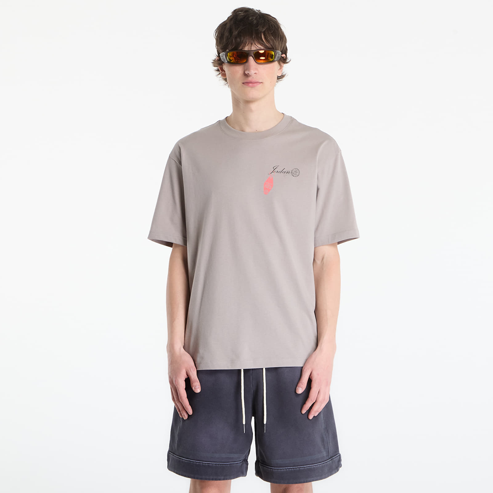 Тениска Jordan Men's Graphic T-Shirt Enigma Stone/ Infrared 23 XL