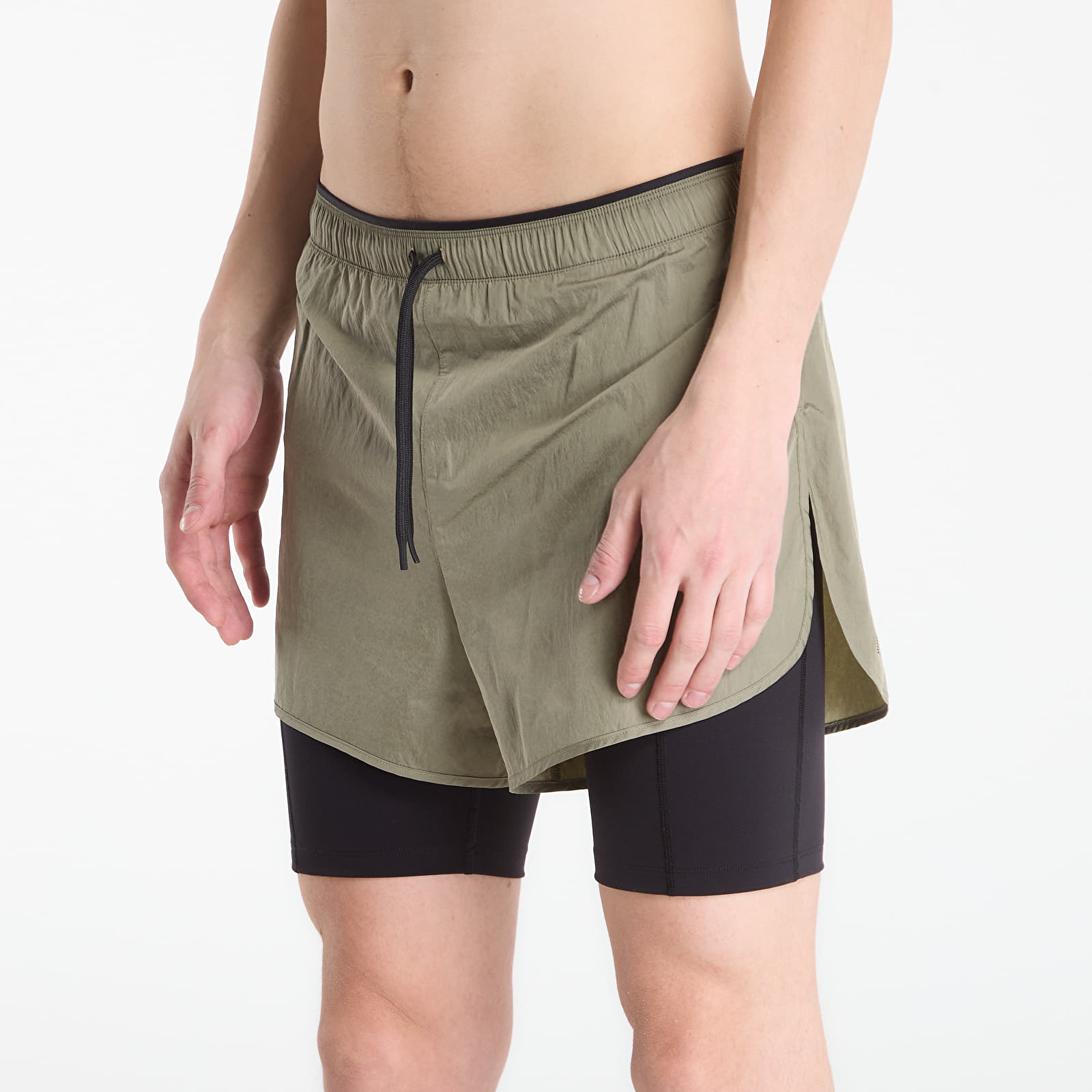 Korte broeken On Performance Volt Shorts Safari